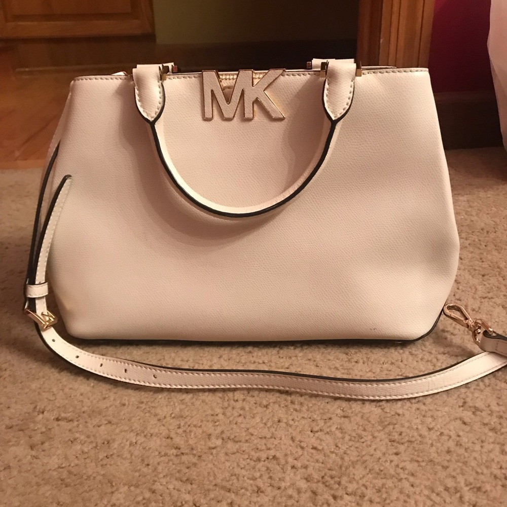 Off white MK purse